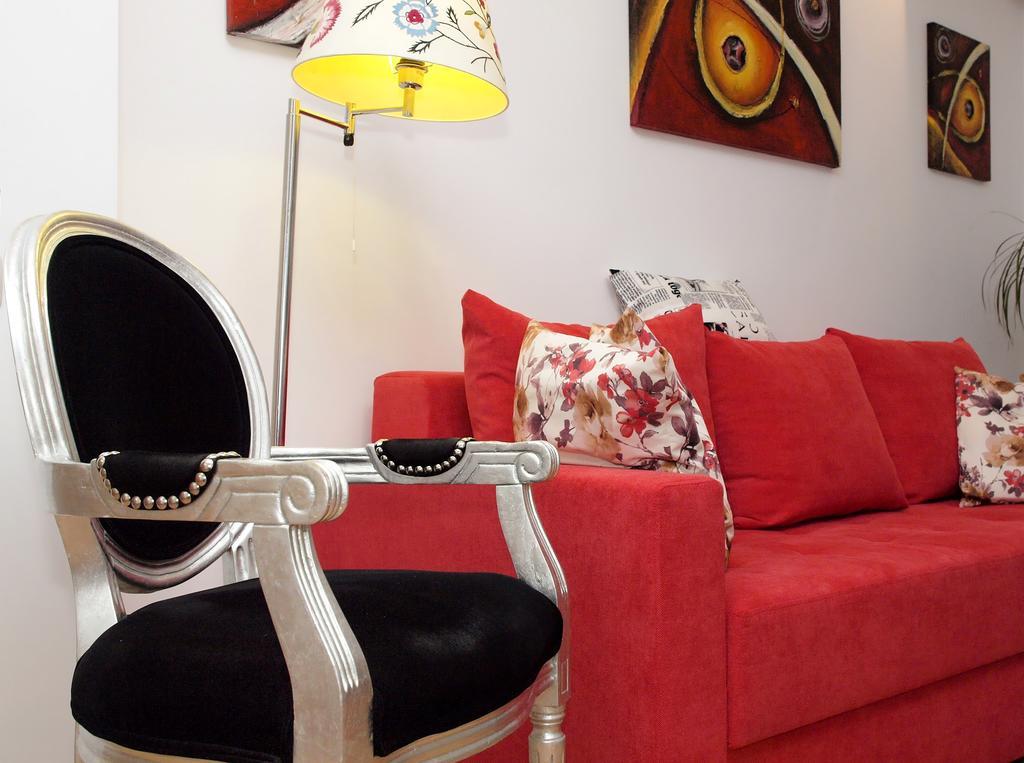 شقة بوخارست  في Fancy 1Bd Family Friendly In Historical Centre المظهر الخارجي الصورة
